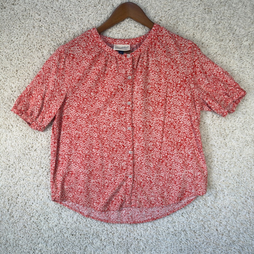 Universal Thread Button Up Blouse Womens Small Red Floral Short Sleeve Rayon Top